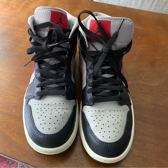 Nike Air Jordan High Top Women’s Sneakers Black Burgundy Grey 9 Kicks - Picture 9 of 10